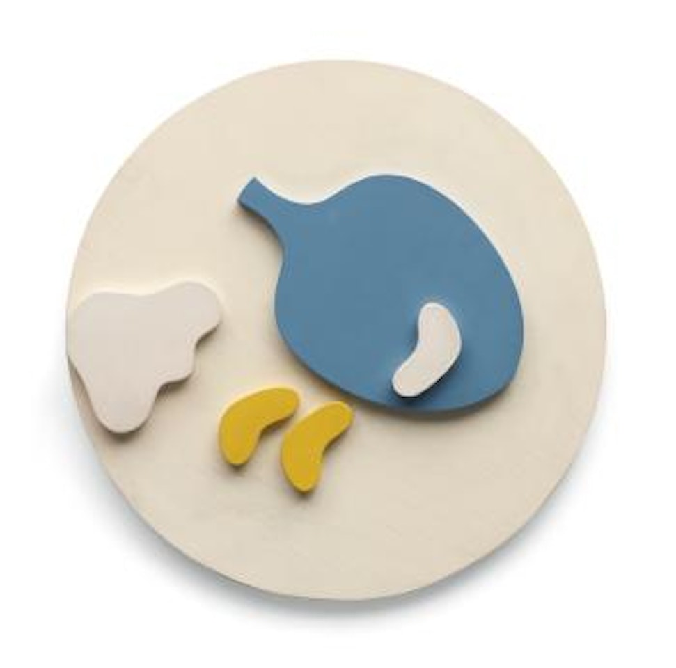 Amphore Citérieure by Jean Arp