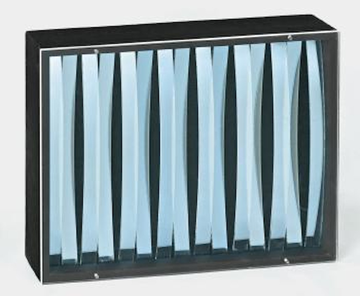 Spiegelobjekt by Adolf Luther