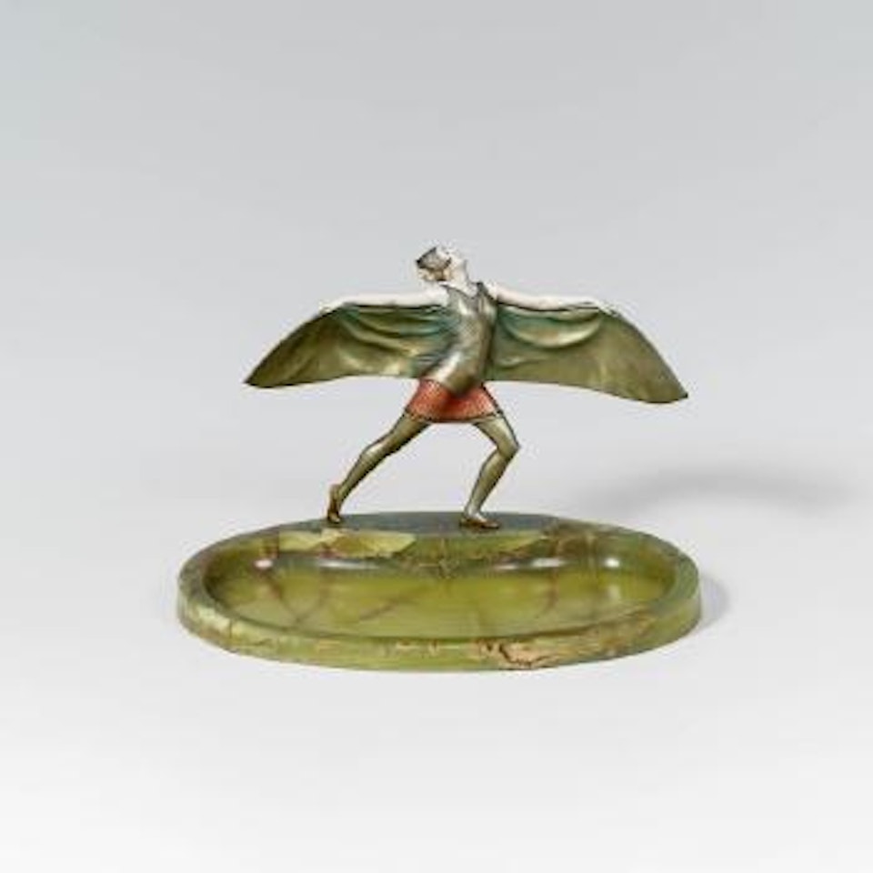 Tänzerin in Fledermauspose by Ferdinand Preiss