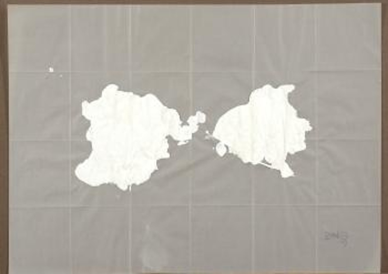 Deux tâches blanches by Herbert Zangs