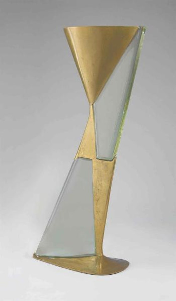 A Diavolo table lamp by Max Ingrand