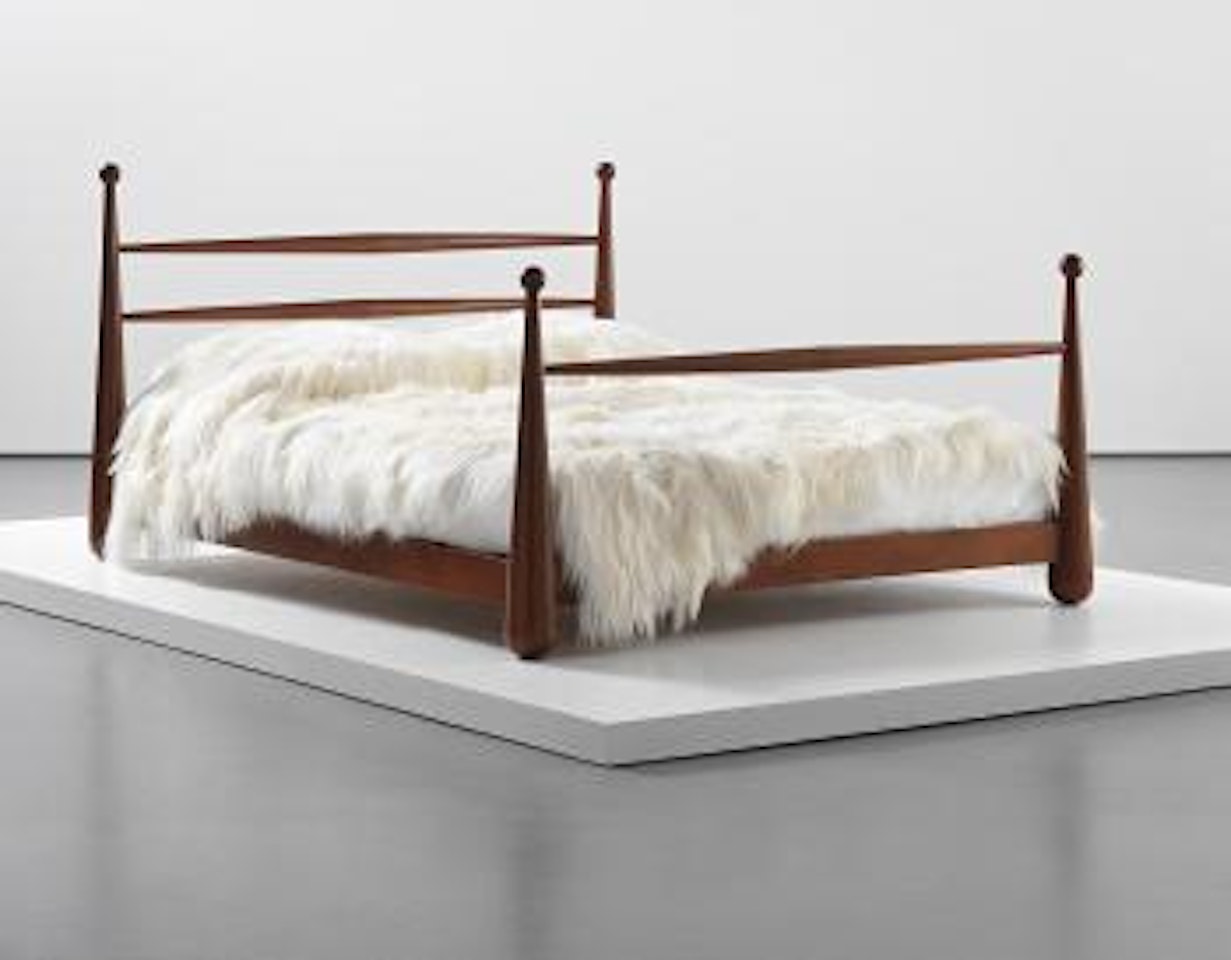 Very rare 'Quille' double bed, commissioned by Mr and Mrs Balsan, Paris by Jean Royere
