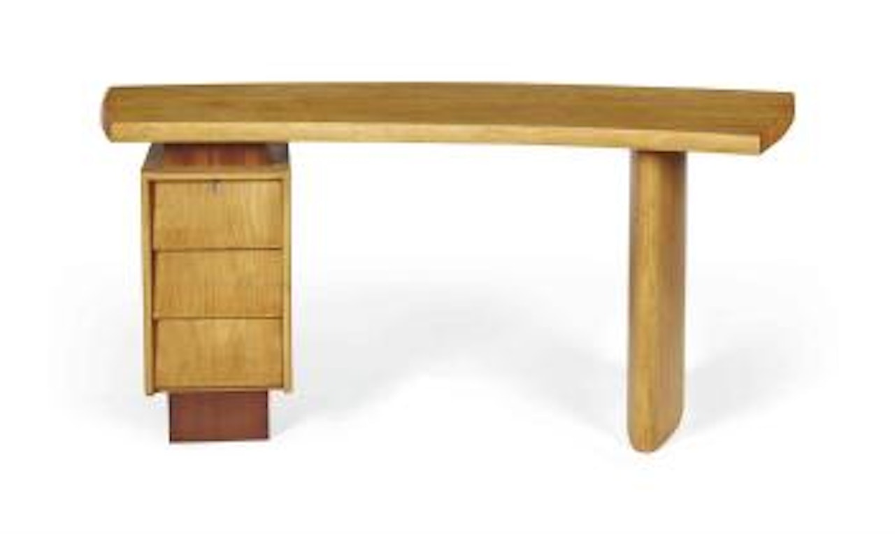 Bureau cintré by Pierre Jeanneret