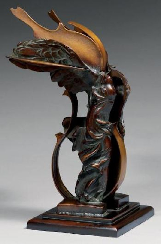 Victoire en chantant by Arman