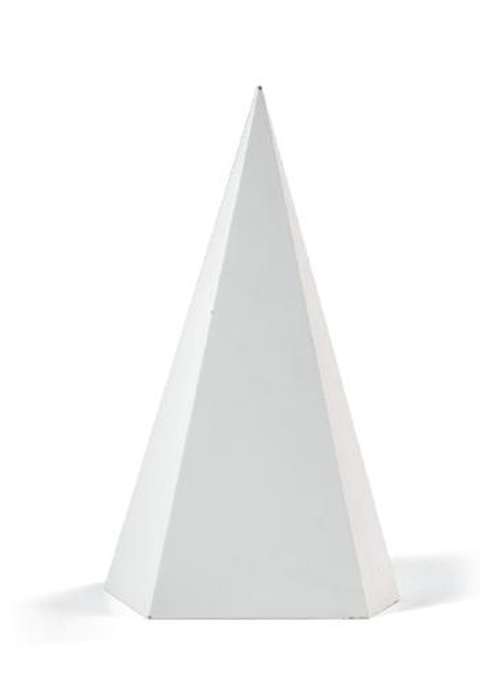 Pyramide by Sol LeWitt