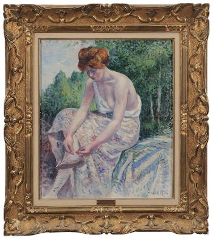 Jeune femme attachant sa sandale by Maximilien Luce