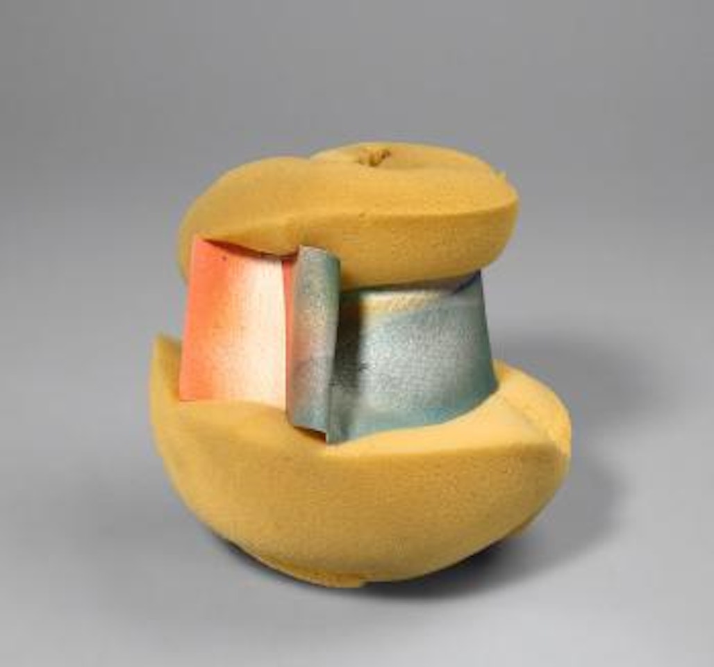 Ohne Titel by John Chamberlain