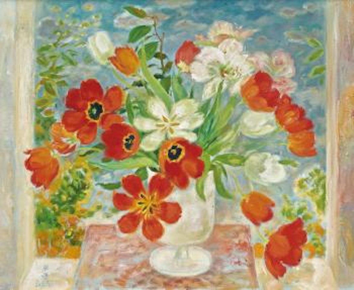 Tulips by Le Pho