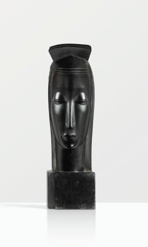 Tête De Reine by Gustave Miklos