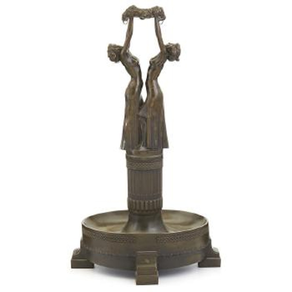 Figural centerpiece by Gustav Gurschner