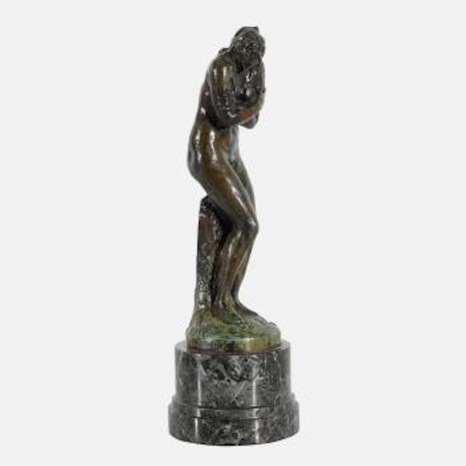 La Frileuse by Jean-Antoine Houdon