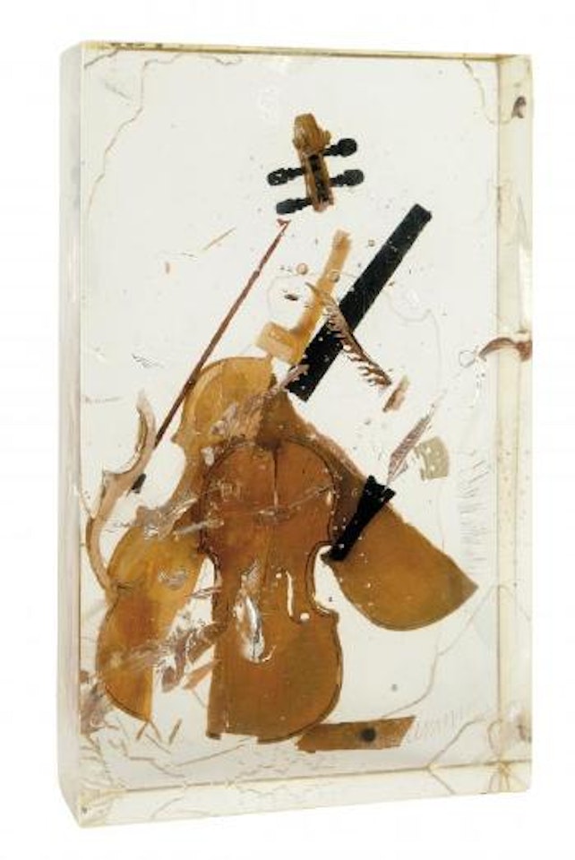 Violino by Arman