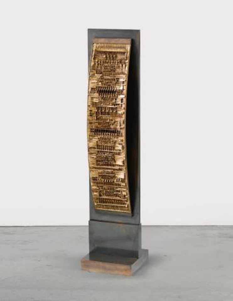 La Colonna Del Viaggiatore by Arnaldo Pomodoro
