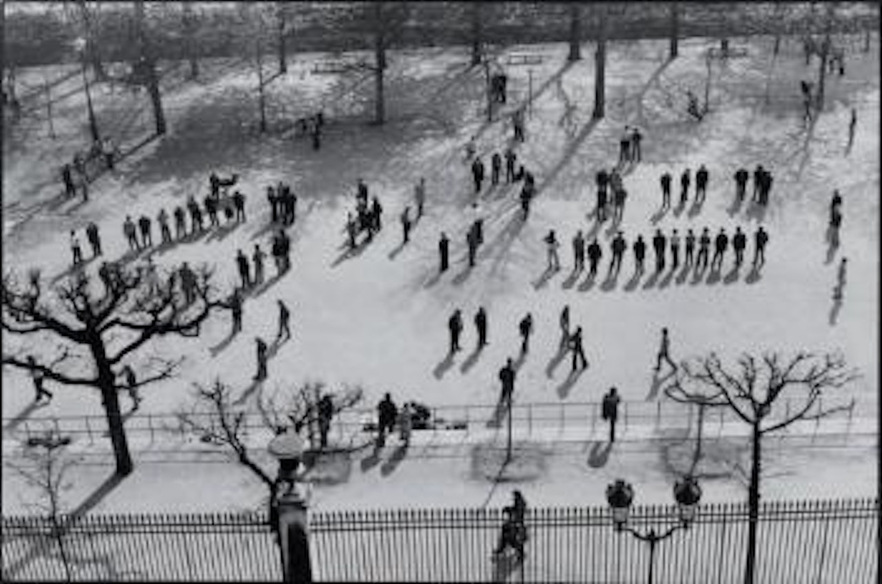 Boulistes aux Tuileries, Paris by Henri Cartier-Bresson