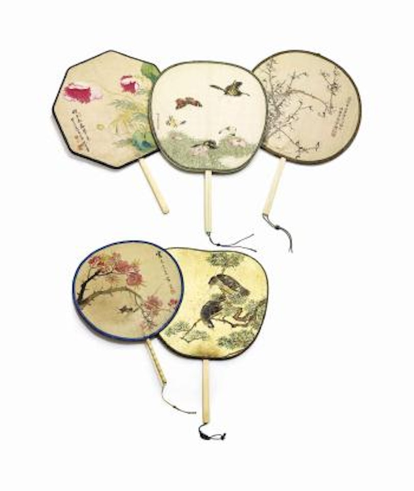 Cinq eventails représentent des branchages fleuris and orné de papillons by Chinese School by Shen Zhen