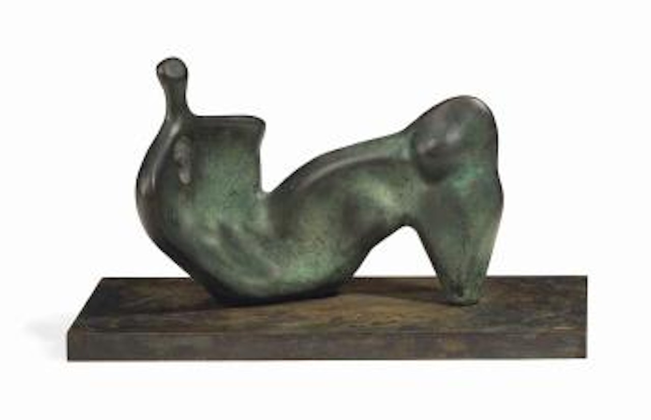 Reclining Figure: Single Leg by Henry Moore