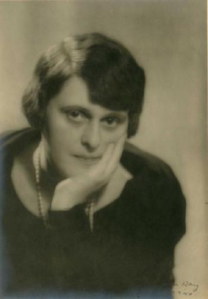 Portrait de femme by Man Ray