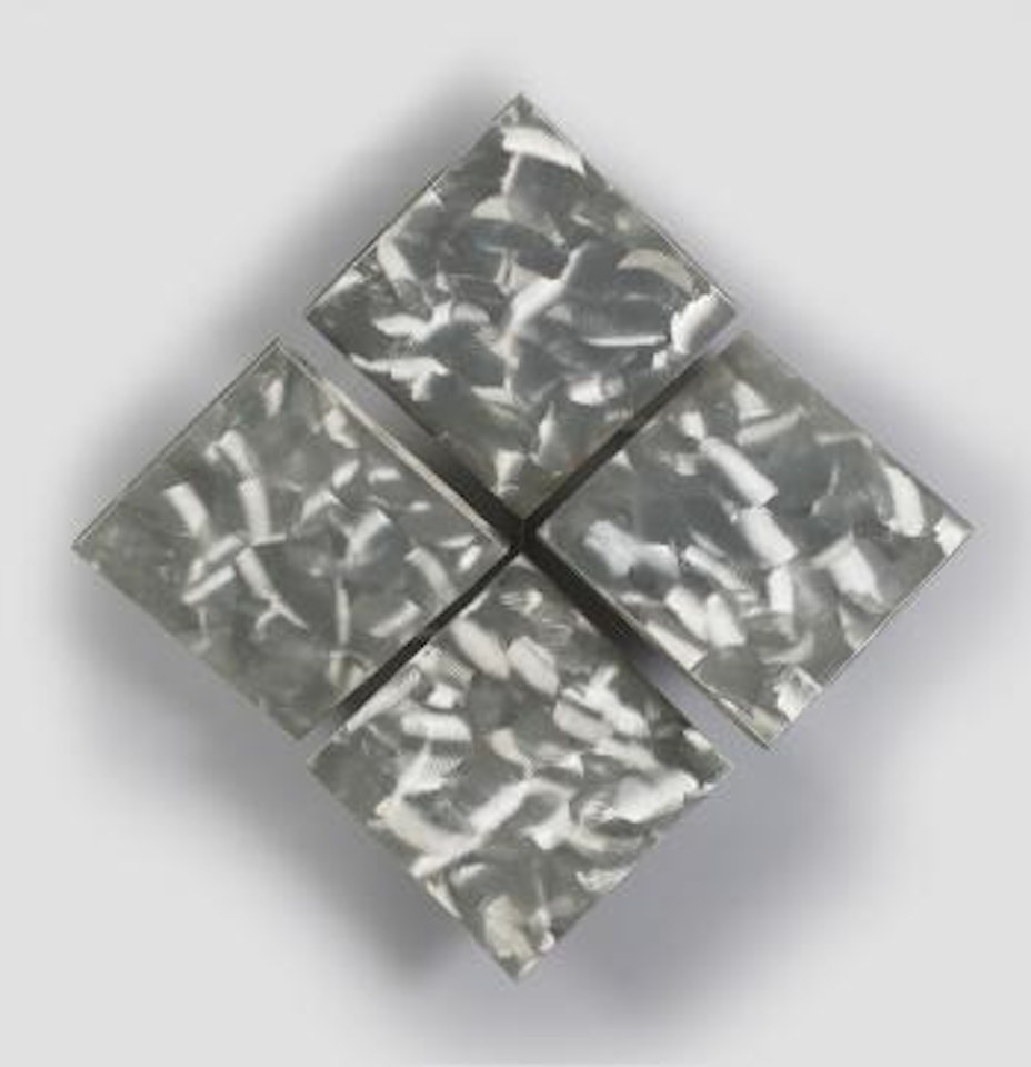 Vier Vertikale Quadrate by George Rickey