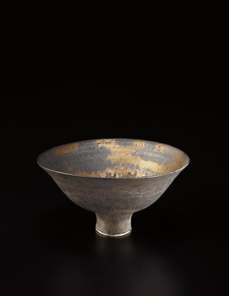 Footed bowl by Lucie Rie