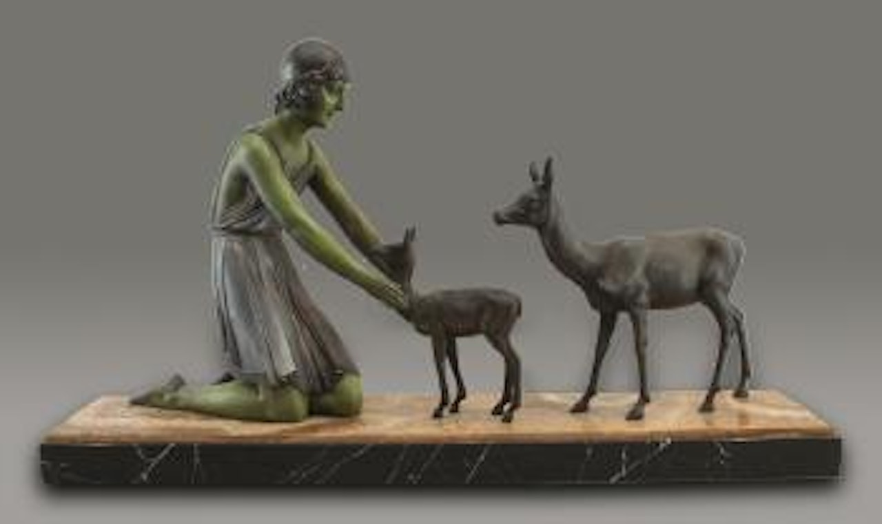 Femme à la biche et au faon by Demetre Chiparus