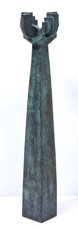 Candelabro by Enrique Carbajal Sebastian