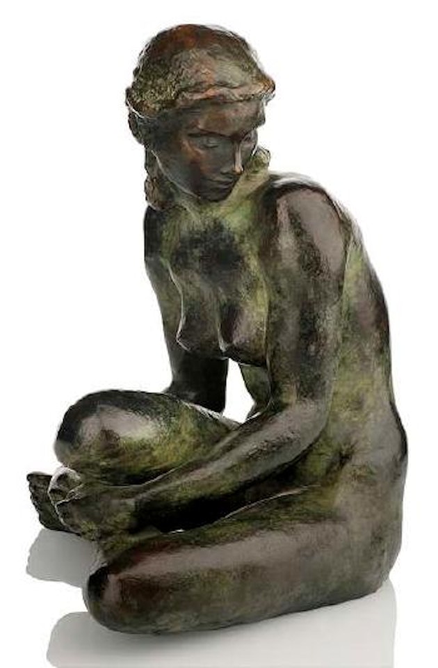 Kauernde by Fritz Klimsch