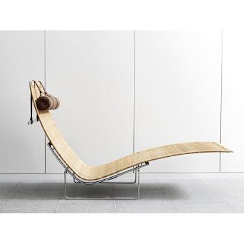 PK24 Hammock Chair by Poul Kjaerholm