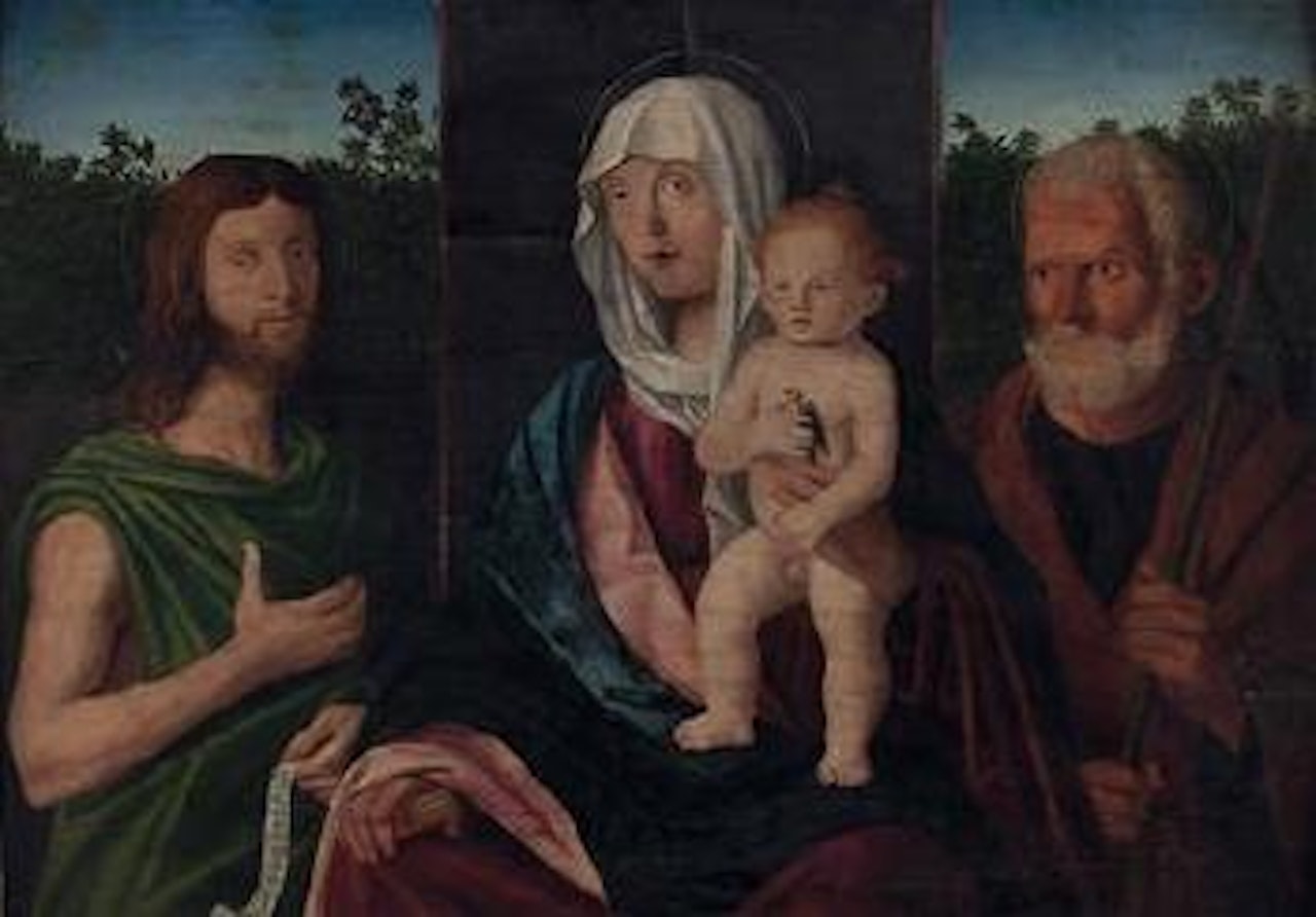 Madonna mit Kind und Vögelchen, flankiert vom Hl. Johannes dem Täufer mit Spruchband (Ecce agnus dei qui tollis peccata) und dem Hl. Joseph by Giovanni Bellini
