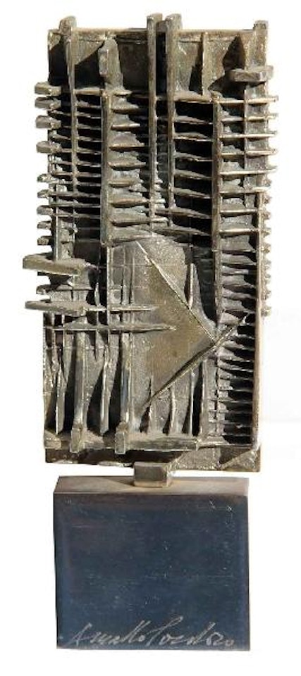Stele by Arnaldo Pomodoro