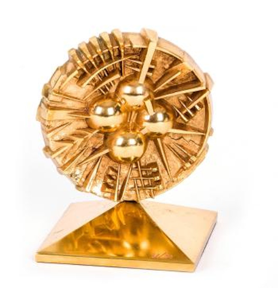 Disco by Arnaldo Pomodoro