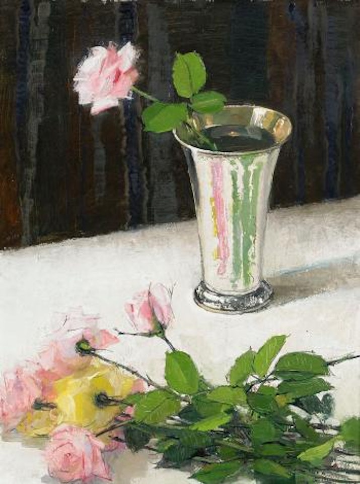 Stilleben med rosor och sílvervas by Olle Hjortzberg