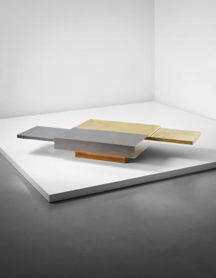 Rare 'Dama' extendable coffee table by Gabriella Crespi