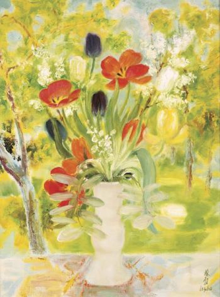 Floral Still Life by Le Pho