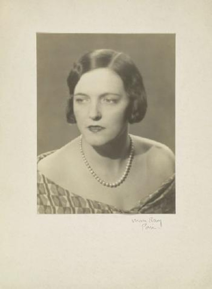 Portrait de femme II (?) by Man Ray