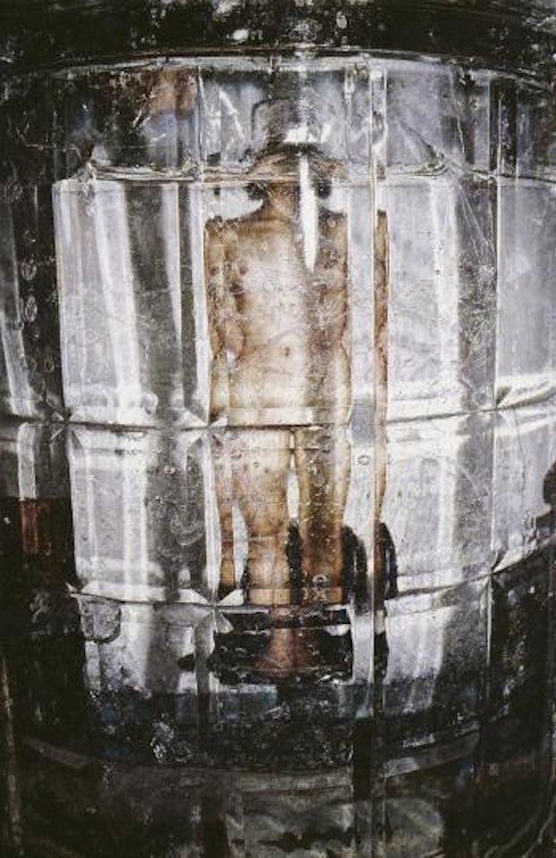 People in The View No.6 by Shi Chong