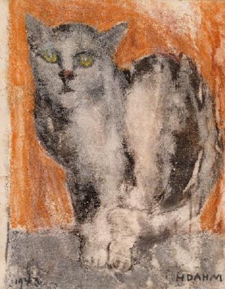 Katze vor braun-rotem Hintergrund by Helen Dahm