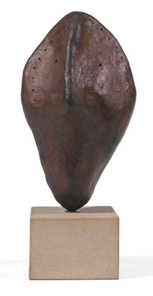 Head 1 by William Turnbull