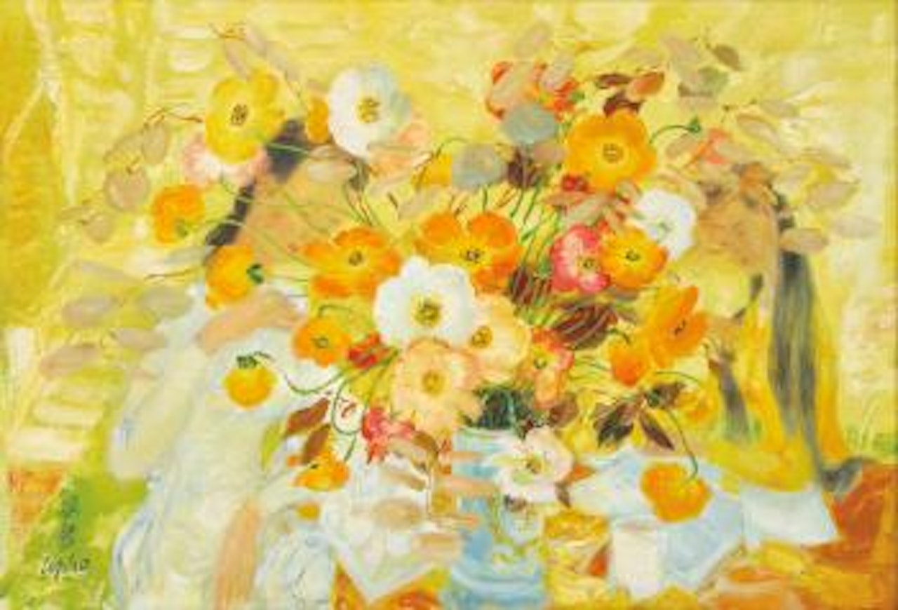 Ladies with flowers by Le Pho