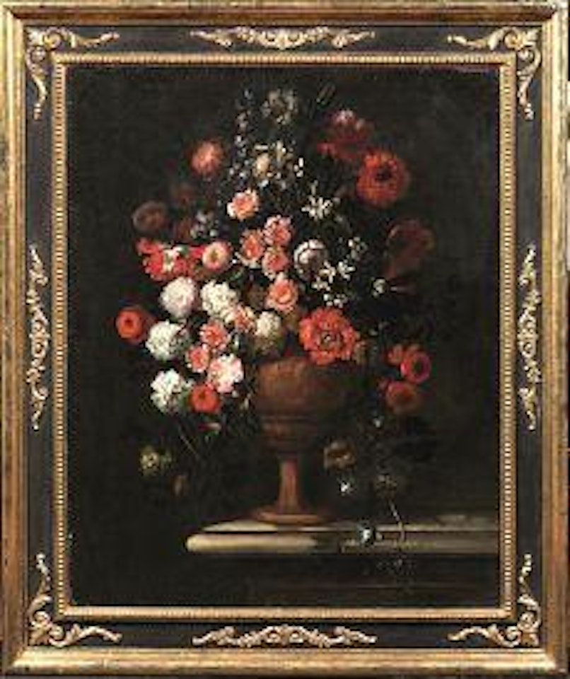 Composizione floreale entro un vaso metallico by Roman School