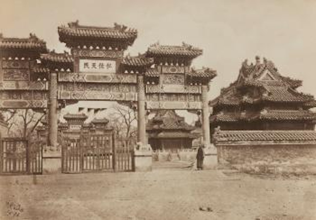 Lake scenery by Lee Man Fong