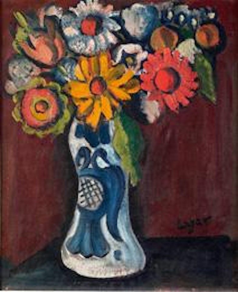 Flower vase by Celso Lagar