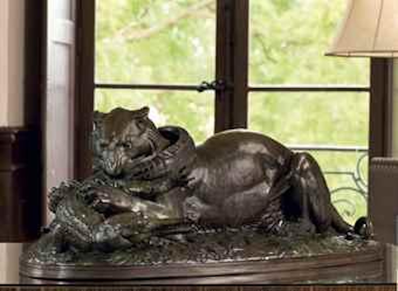 Tigre dévorant un gavial by Antoine-Louis Barye