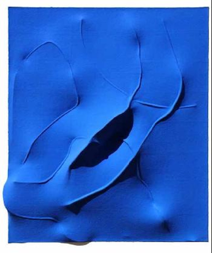 Blu by Agostino Bonalumi