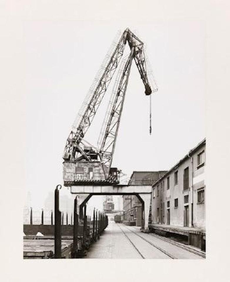 Projekt 'Rheinhafen Düsseldorf' (Kran 31) by Thomas Struth
