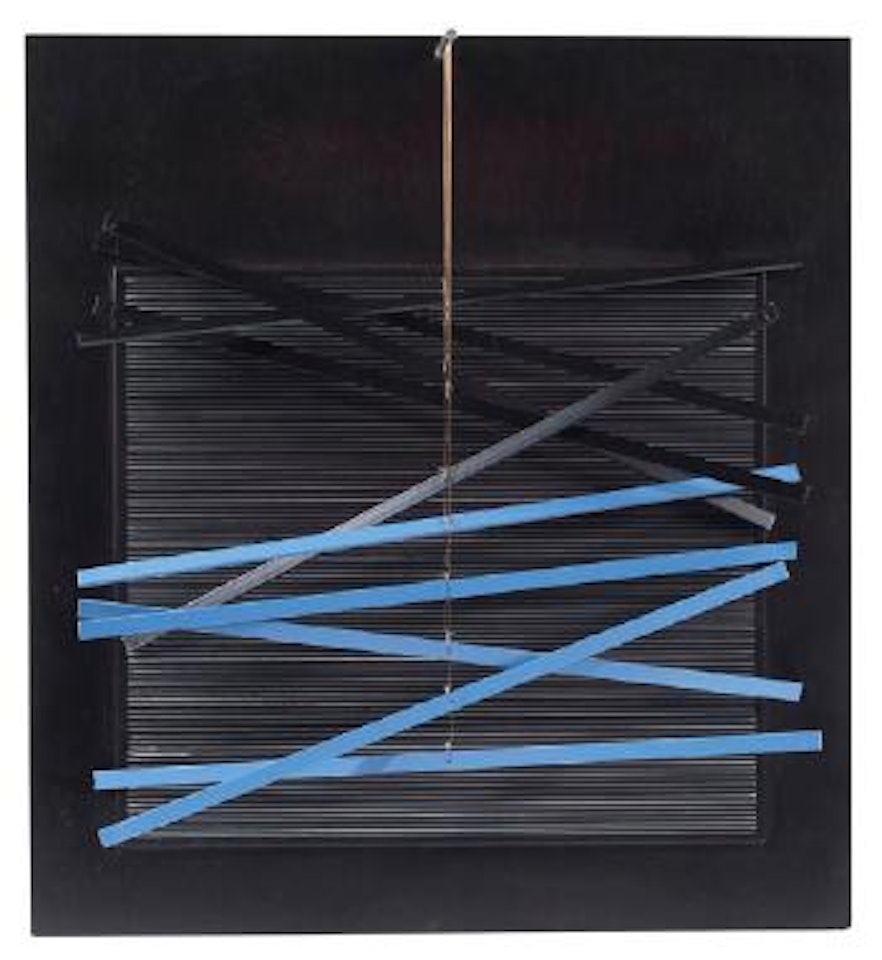 Petite vibration brique et noire by Jesus Rafael Soto
