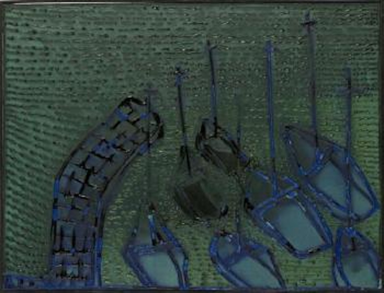 Bateaux bleus et jetée sur fond vert by Thanos Tsingos