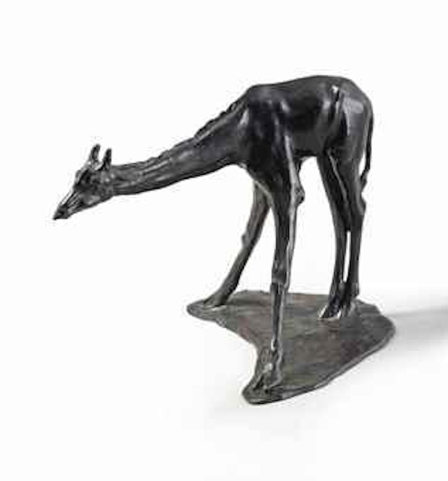 Girafe buvant, petit modèle by Rembrandt Bugatti