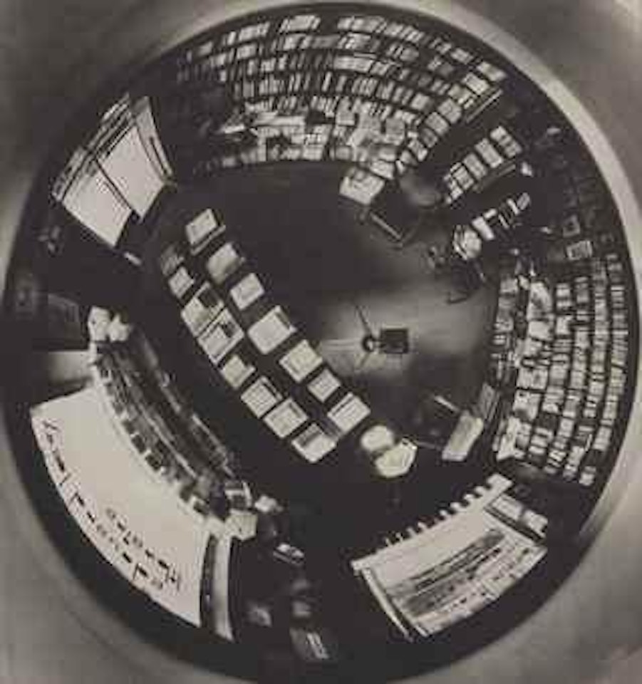 Librairie Edouard Loewy by André Kertész