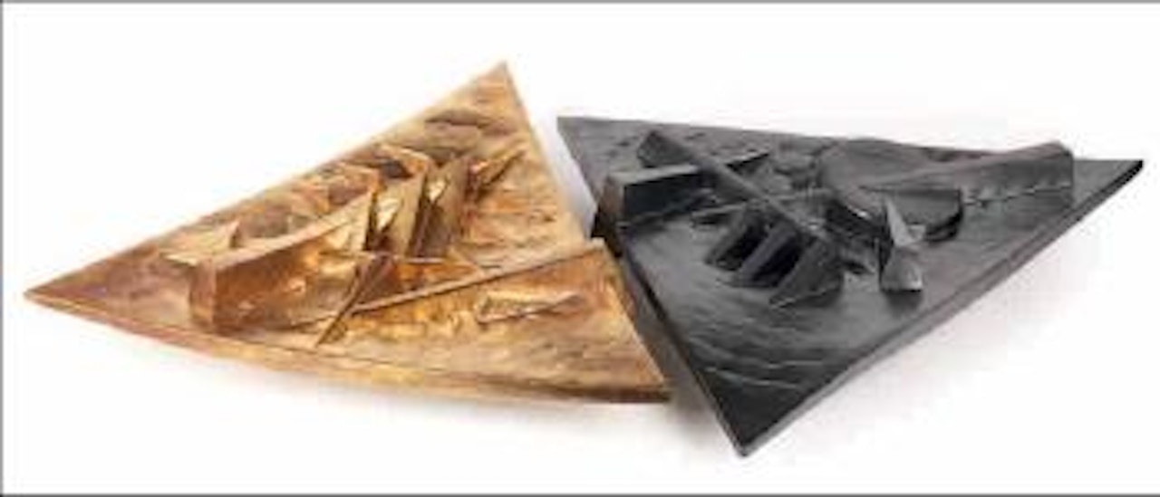 Piatto Triangolare. Piatto Triangolare by Arnaldo Pomodoro