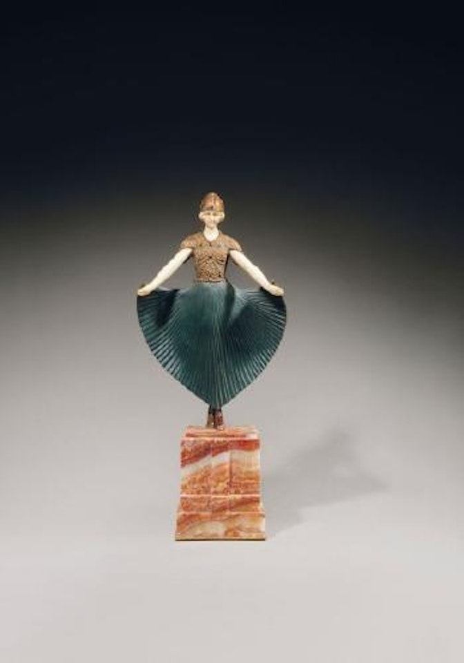 Actrice by Demetre Chiparus